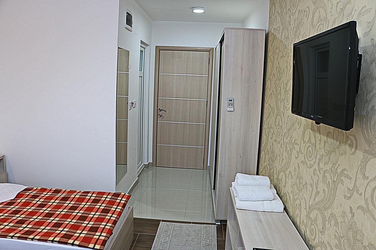 Hotel Ultra Star Skopje Bilik gambar