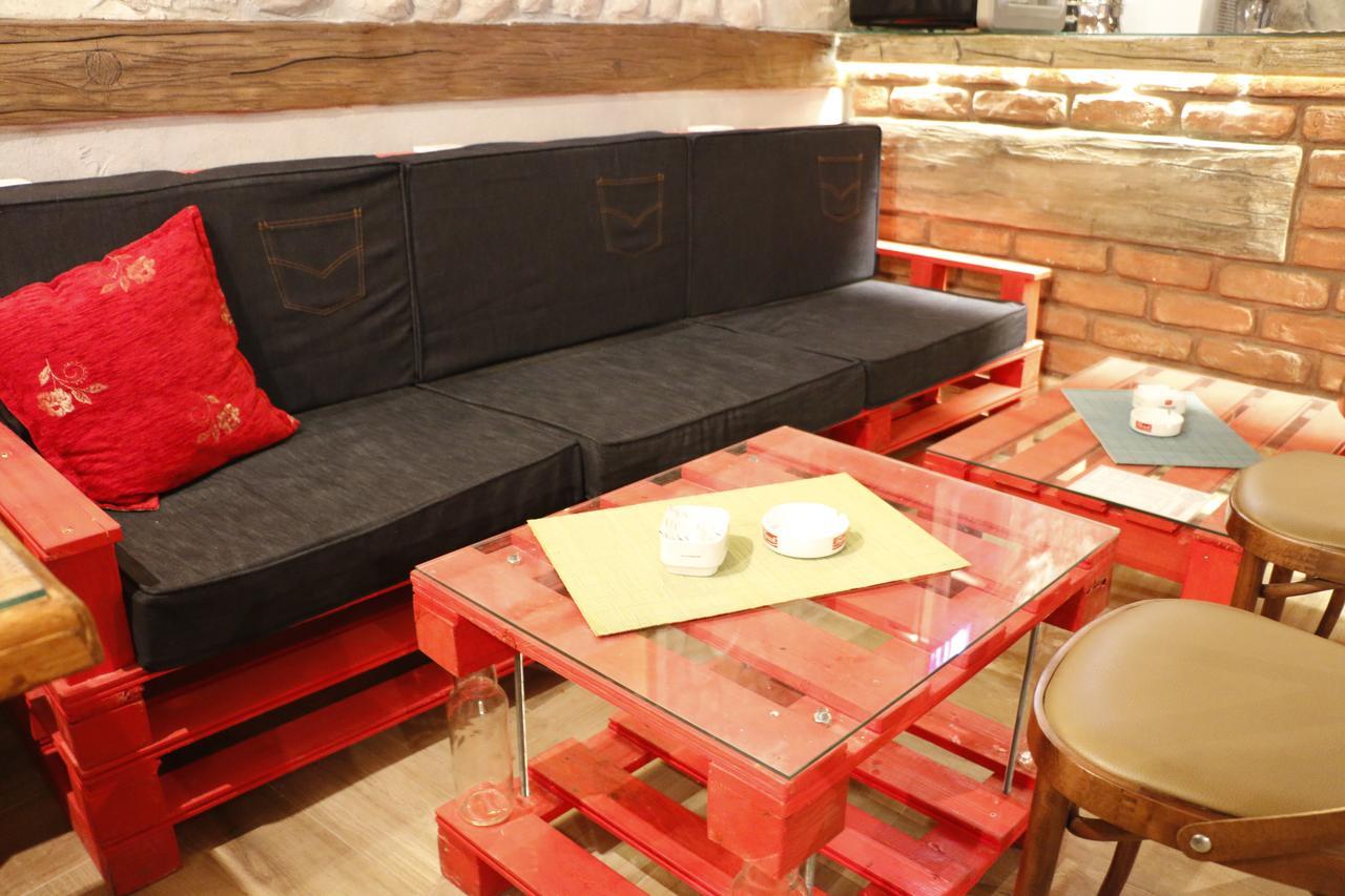 Hotel Ultra Star Skopje Luaran gambar